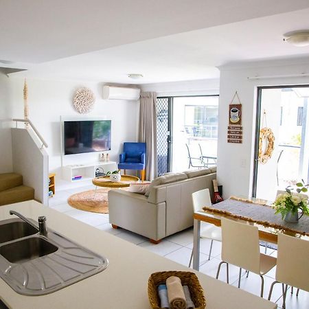 Tropical Getaway In 2 Bedroom Unit In 4 Star Resort Noosaville Esterno foto