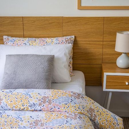 Tropical Getaway In 2 Bedroom Unit In 4 Star Resort Noosaville Esterno foto