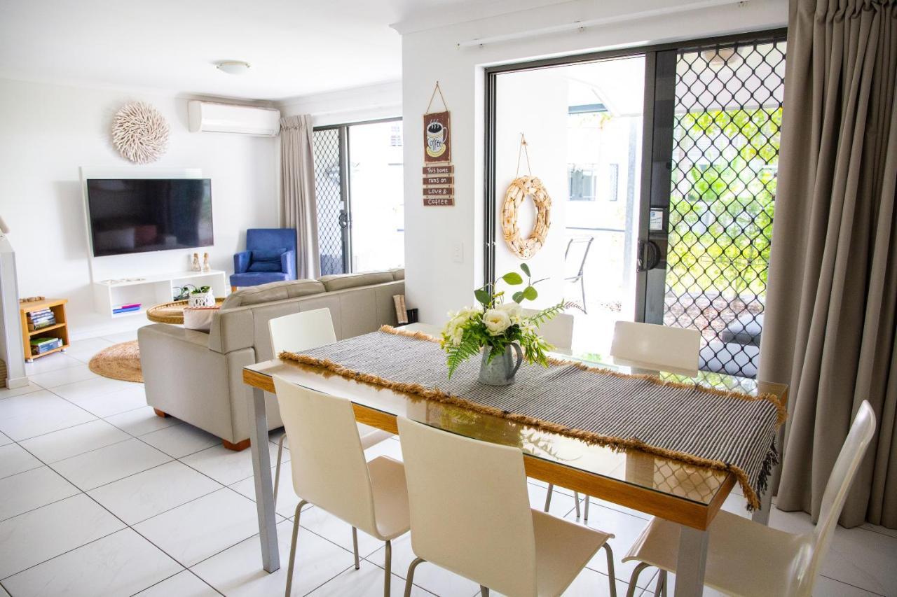 Tropical Getaway In 2 Bedroom Unit In 4 Star Resort Noosaville Esterno foto